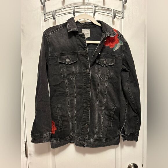American Eagle Women's XS Embroidered Floral Long Denim Jean Jacket Black rose - Picture 1 of 16